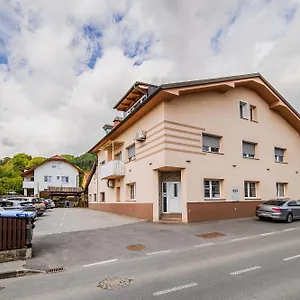 Frühstückspension Mio Nonno Ex Bizeljcan, Laibach